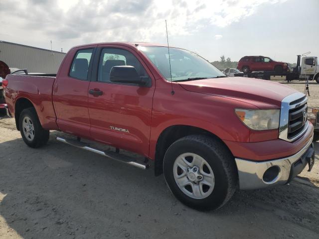 5TFRU5F16CX027725 - 2012 TOYOTA TUNDRA DOUBLE CAB SR5 RED photo 4