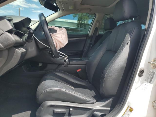 19XFC1F70KE207820 - 2019 HONDA CIVIC EXL WHITE photo 7