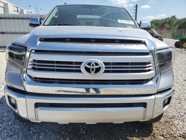 5TFAW5F14EX383326 - 2014 TOYOTA TUNDRA CREWMAX PLATINUM 银色 照片 5