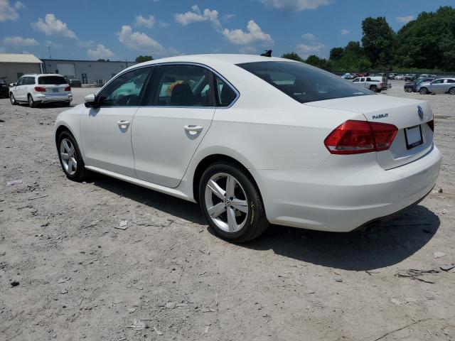 1VWBP7A39DC093527 - 2013 VOLKSWAGEN PASSAT SE WHITE photo 2