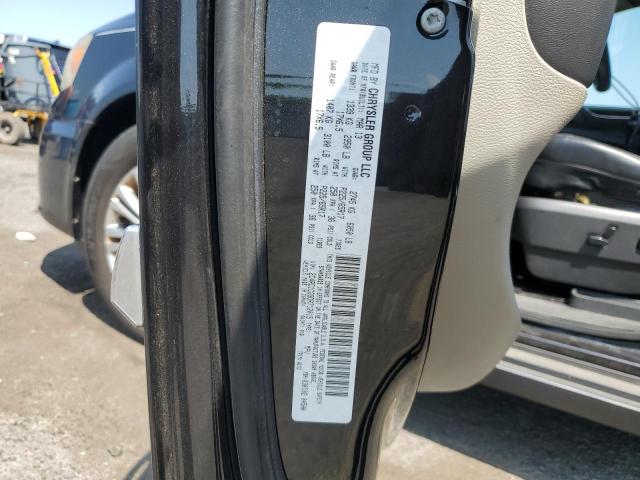 2C4RC1CG9DR712015 - 2013 CHRYSLER TOWN & COU TOURING L BLACK photo 13