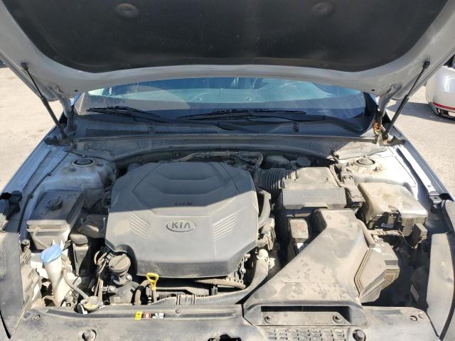 KNALC4J19H5060955 - 2017 KIA CADENZA PREMIUM SILVER photo 11