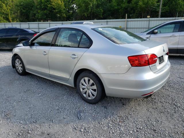 3VW1K7AJ8DM242419 - 2013 VOLKSWAGEN JETTA BASE 银色 照片 2