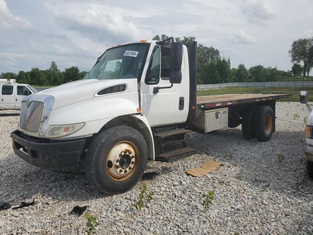 2005 INTERNATIONAL 4000 4300, 