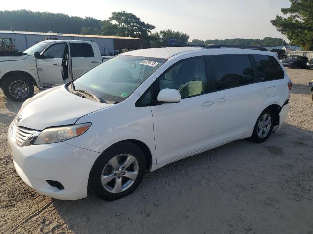 2016 TOYOTA SIENNA LE, null