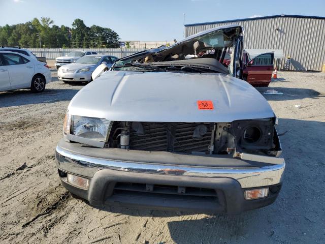 JT3GN86R620231285 - 2002 TOYOTA 4RUNNER SR5 SILVER photo 5