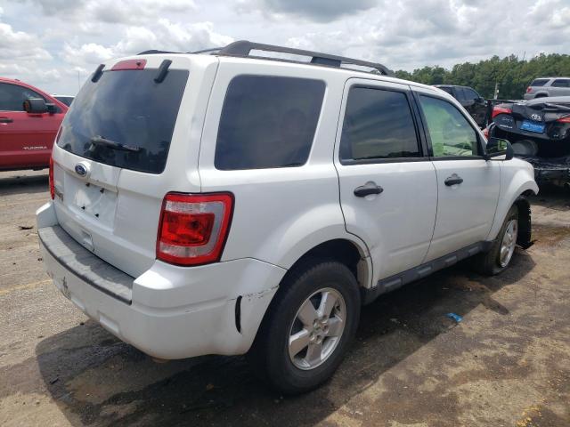 1FMCU0D73AKB35936 - 2010 FORD ESCAPE XLT WHITE photo 3