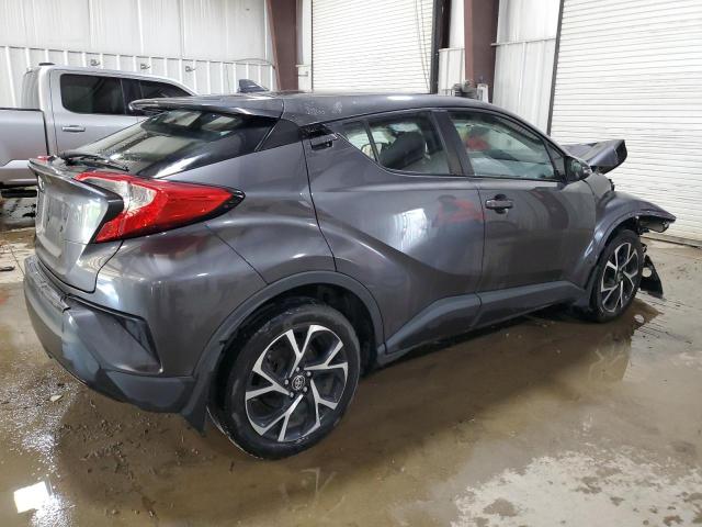 NMTKHMBX7JR051897 - 2018 TOYOTA C-HR XLE GRAY photo 3