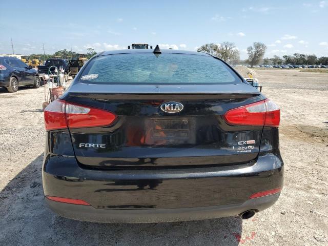 KNAFX4A8XF5360323 - 2015 KIA FORTE EX BLACK photo 6