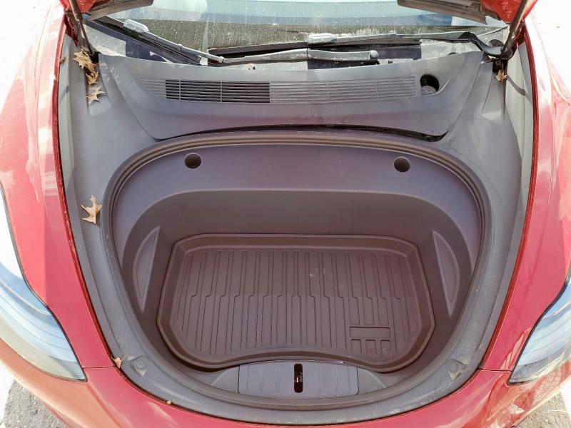 5YJ3E1EA4PF641668 - 2023 TESLA MODEL 3 Rot Foto 12