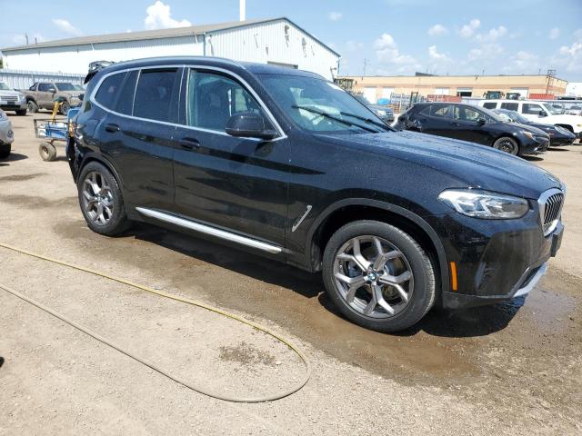 5UX53DP08N9K50422 - 2022 BMW X3 XDRIVE30I BLACK photo 4