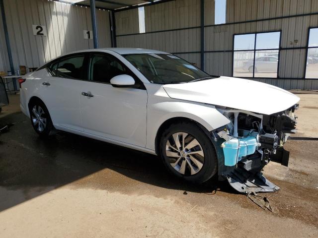 1N4BL4BV5PN402468 - 2023 NISSAN ALTIMA S WHITE photo 4