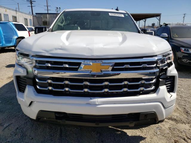 1GCUDEED5NZ536704 - 2022 CHEVROLET SILVERADO K1500 RST WHITE photo 5