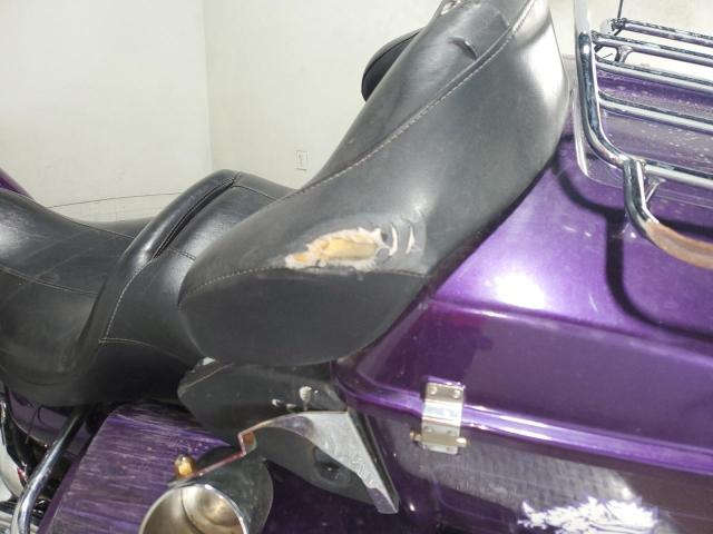 1HD1FC4178Y639141 - 2008 HARLEY-DAVIDSON FLHTCUI 紫色 照片 12