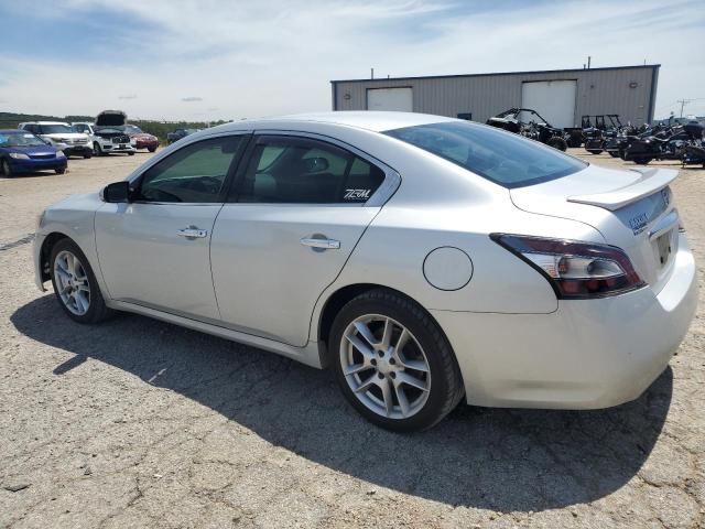 1N4AA5AP2EC434040 - 2014 NISSAN MAXIMA S SILVER photo 2