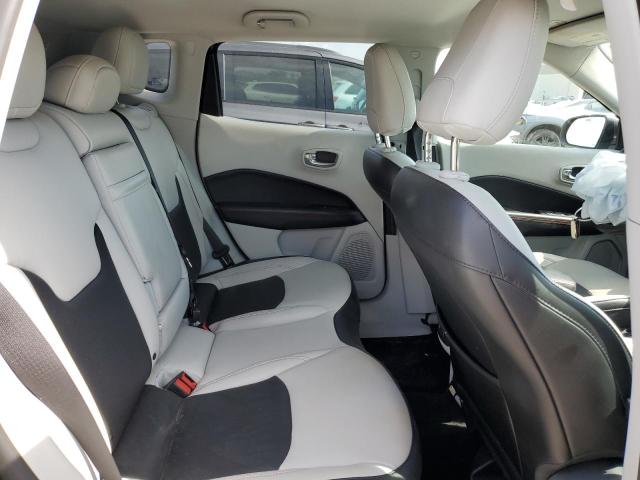 3C4NJCCB9KT707198 - 2019 JEEP COMPASS LIMITED 灰色 照片 11