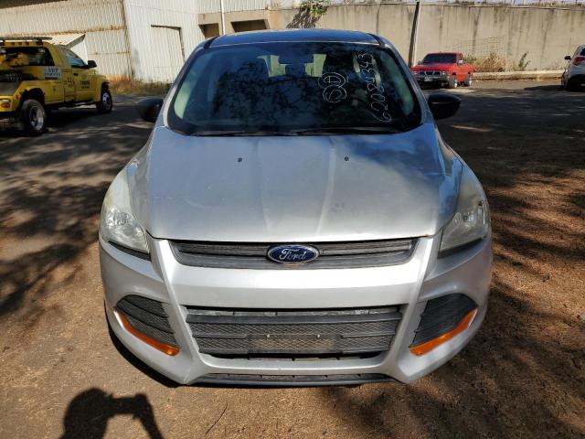 1FMCU0F73GUB83575 - 2016 FORD ESCAPE S WHITE photo 5