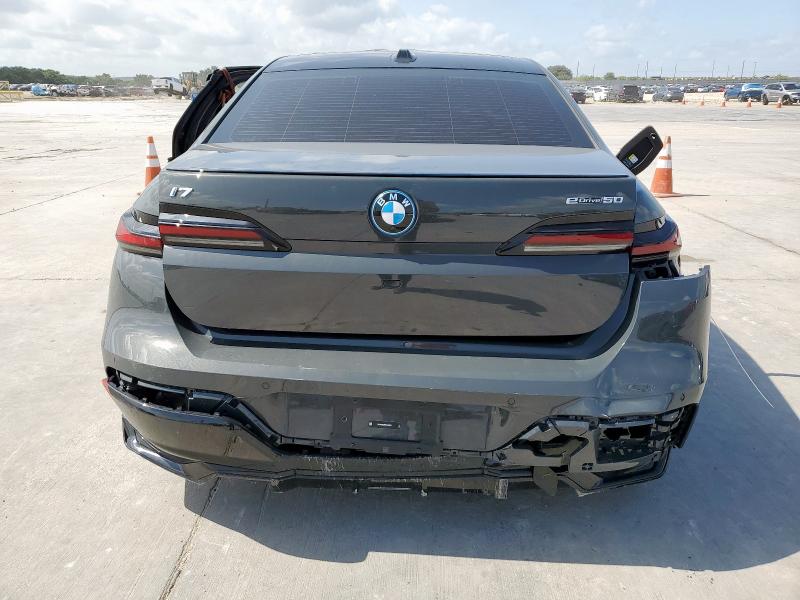 WBY43EJ07RCR52623 - 2024 BMW I7 EDRIVE50 CHARCOAL photo 6