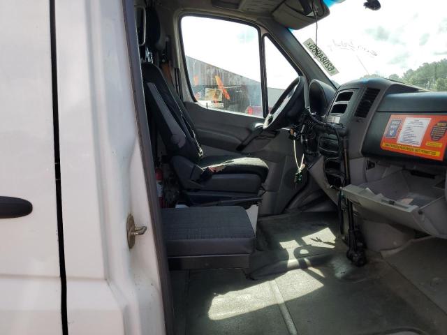 WD3PE8DE8E5901142 - 2014 MERCEDES-BENZ SPRINTER 2500 WHITE photo 11