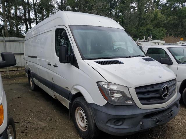 WD3PE8DE8E5901142 - 2014 MERCEDES-BENZ SPRINTER 2500 WHITE photo 4