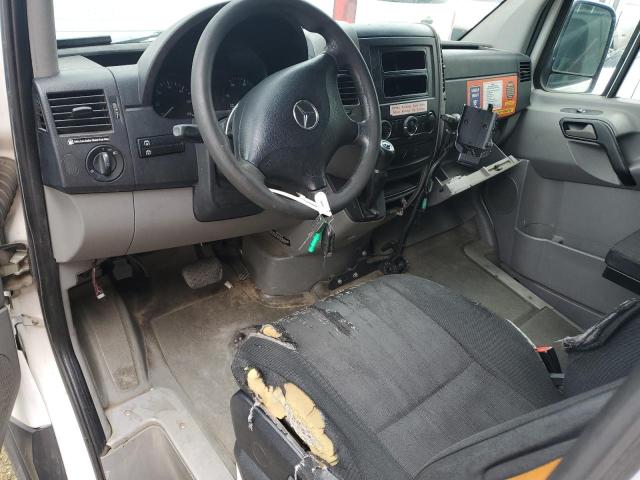 WD3PE8DE8E5901142 - 2014 MERCEDES-BENZ SPRINTER 2500 WHITE photo 8