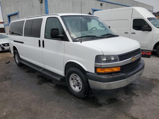 1GAZGPFP6M1214533 - 2021 CHEVROLET EXPRESS G3 LT WHITE photo 4