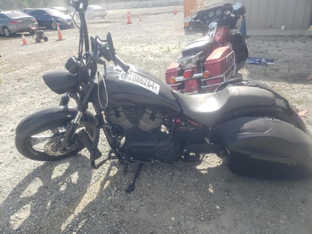 5VPWB36N9D3017815 - 2013 VICTORY MOTORCYCLES HIGH-BALL შავი ფოტო 3