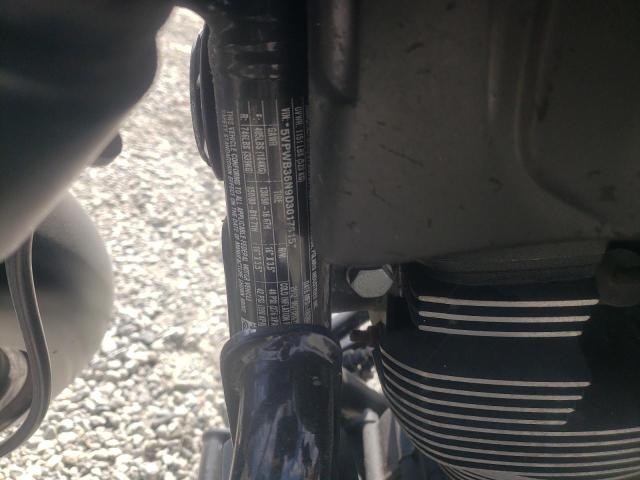 5VPWB36N9D3017815 - 2013 VICTORY MOTORCYCLES HIGH-BALL შავი ფოტო 9