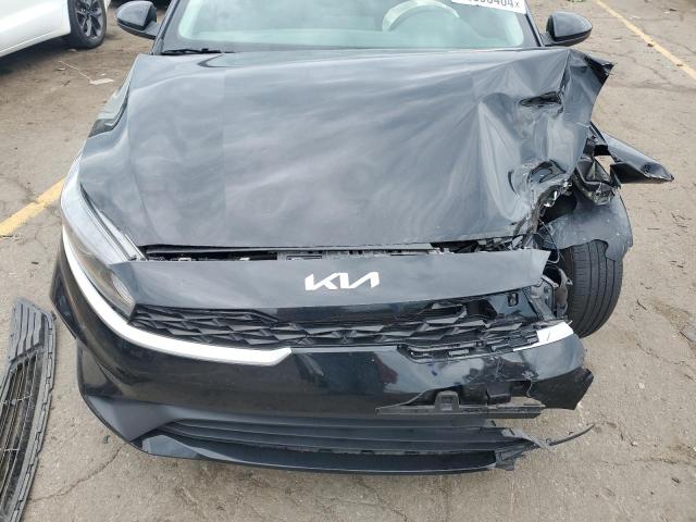 3KPF24AD3NE462497 - 2022 KIA FORTE FE BLACK photo 11