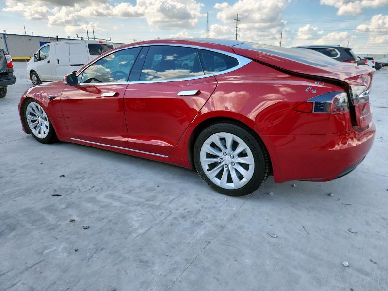 5YJSA1E11HF231340 - 2017 TESLA MODEL S RED photo 2