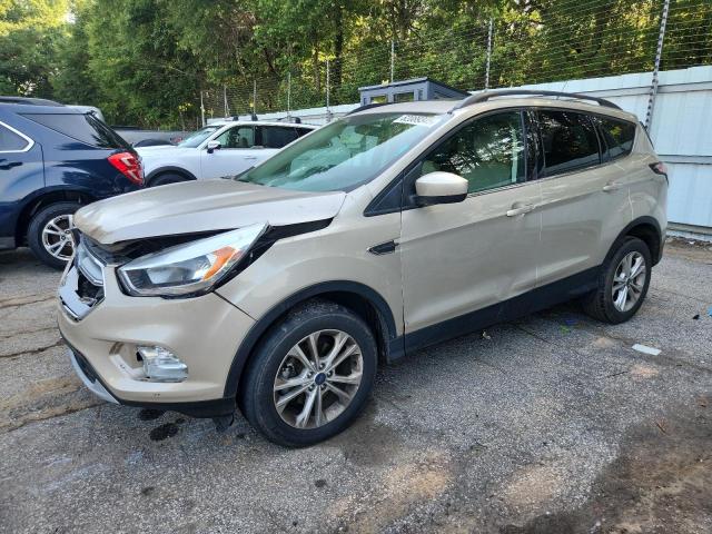 2017 FORD ESCAPE SE, null