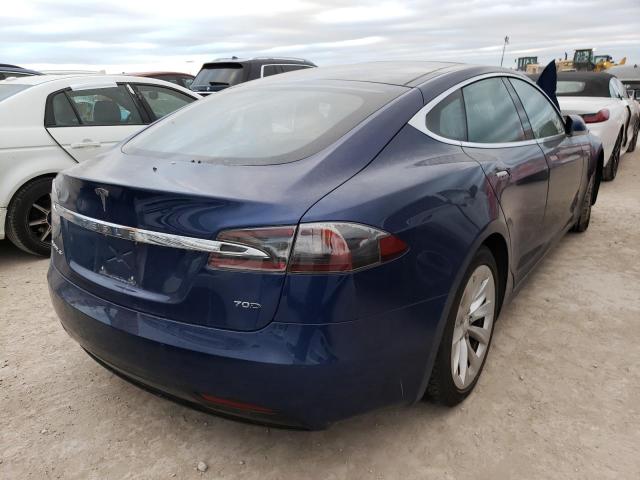 5YJSA1E2XGF141028 - 2016 TESLA MODEL S Կապույտ լուսանկար 4