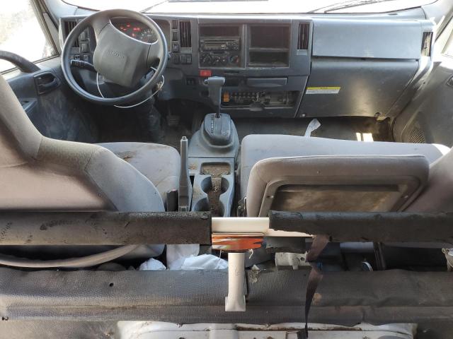 54DC4J1BXJS808297 - 2018 ISUZU NPR HD 白色 照片 8