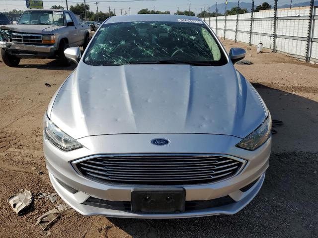 3FA6P0LUXHR326975 - 2017 FORD FUSION SE HYBRID SILVER photo 5