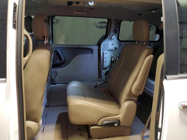 2C4RC1CG8FR618811 - 2015 CHRYSLER TOWN & COU TOURING L WHITE photo 11