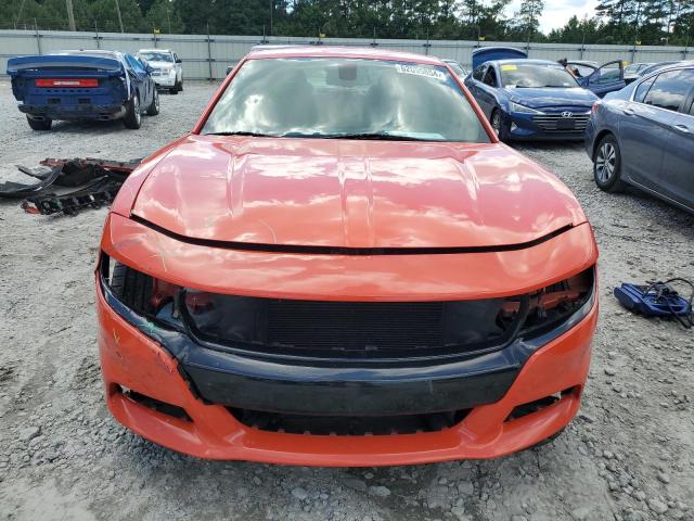 2C3CDXHG7HH504147 - 2017 DODGE CHARGER SXT RED photo 5