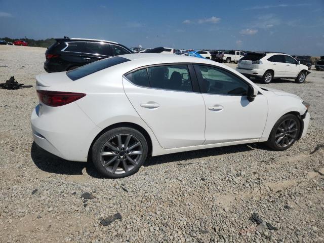 3MZBN1V37JM209833 - 2018 MAZDA 3 TOURING თეთრი ფოტო 3