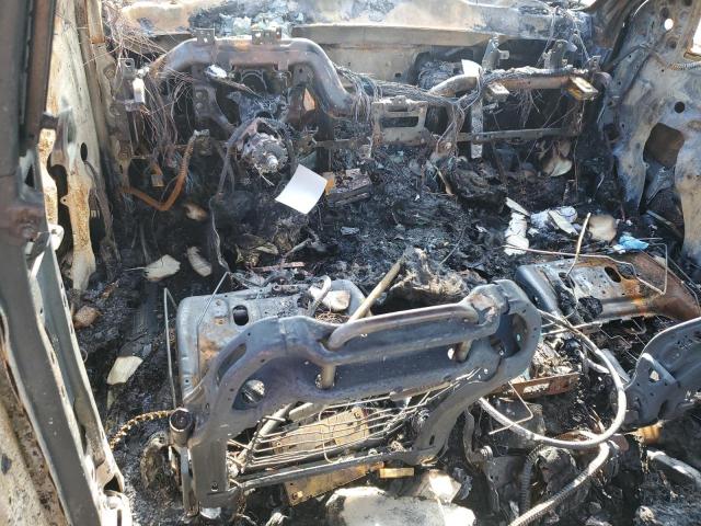 1GT12SEY8KF240471 - 2019 GMC SIERRA K2500 DENALI BURN photo 8