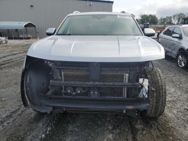 1V2RR2CA2JC586518 - 2018 VOLKSWAGEN ATLAS SEL SILVER photo 5