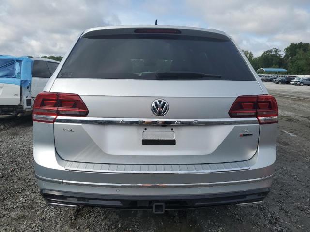 1V2RR2CA2JC586518 - 2018 VOLKSWAGEN ATLAS SEL SILVER photo 6