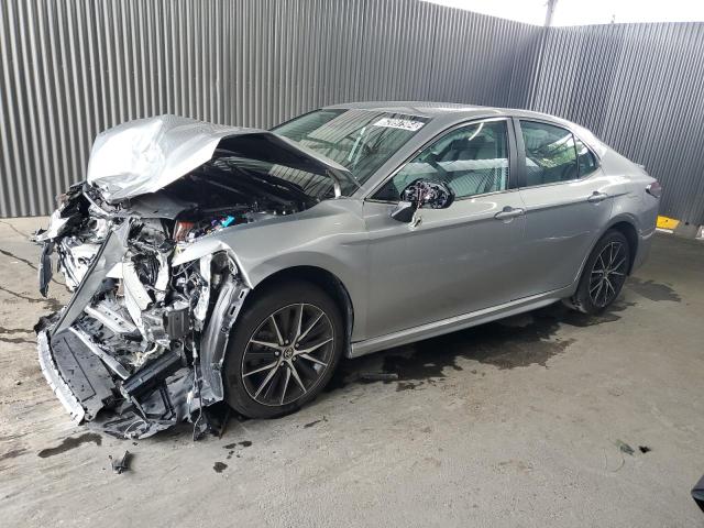 4T1G11AKXPU787099 - 2023 TOYOTA CAMRY SE NIGHT SHADE SILVER photo 1