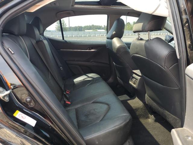 4T1BZ1HK5JU003024 - 2018 TOYOTA CAMRY XSE BLACK photo 10