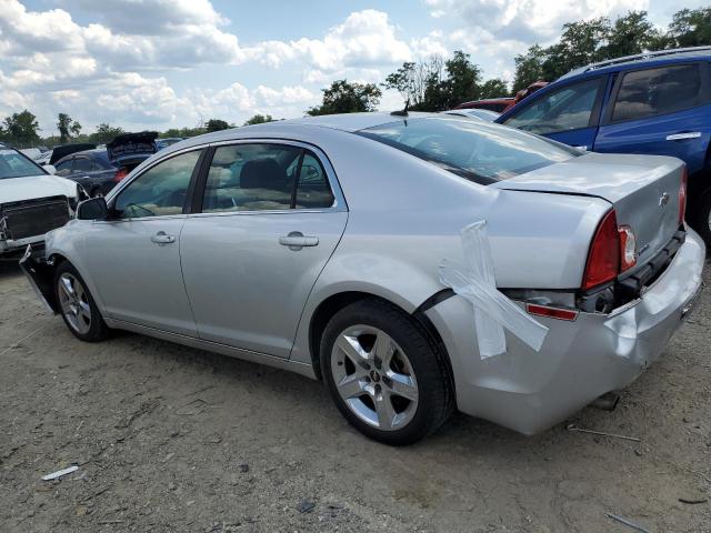 1G1ZH57B494183339 - 2009 CHEVROLET MALIBU 1LT SILVER photo 2