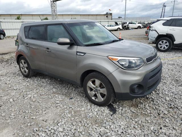 KNDJN2A28J7574260 - 2018 KIA SOUL SILVER photo 4