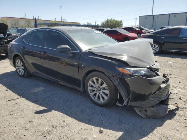 4T1B11HK6KU842334 - 2019 TOYOTA CAMRY L BLACK photo 4