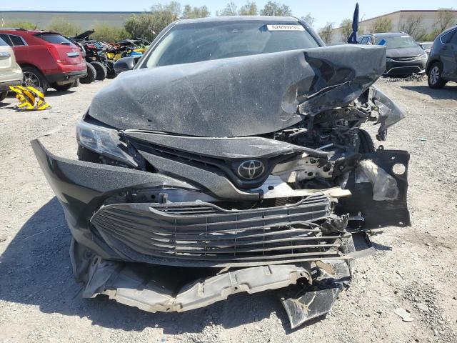 4T1B11HK6KU842334 - 2019 TOYOTA CAMRY L BLACK photo 5