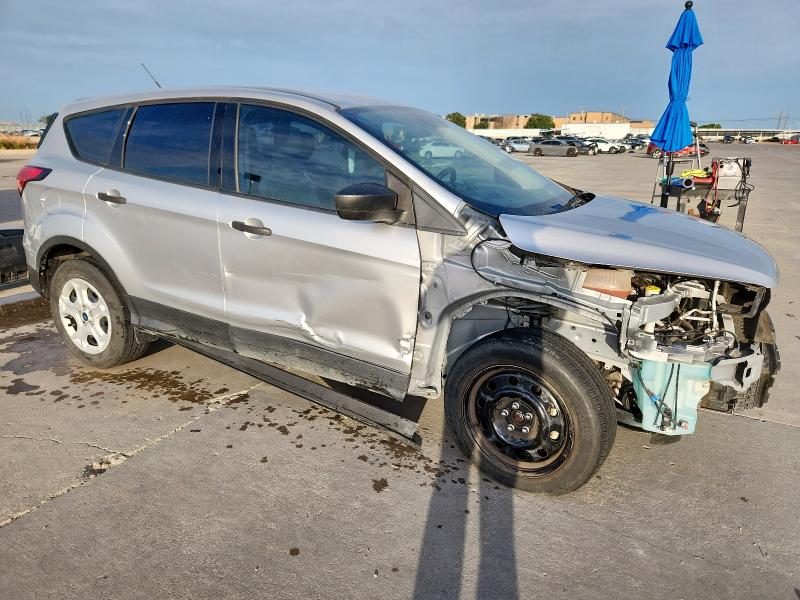 1FMCU0F79KUB86621 - 2019 FORD ESCAPE S ვერცხლისფერი ფოტო 4