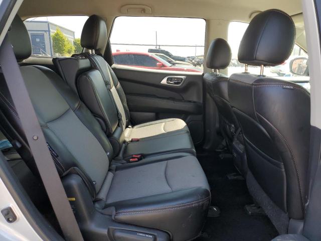 5N1DR2MN2KC622475 - 2019 NISSAN PATHFINDER S 银色 照片 11