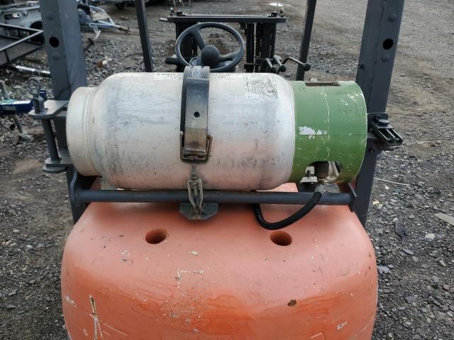 426FGCU25 - 2001 TOYOTA FORKLIFT ORANGE photo 7