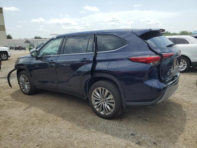 5TDFZRBH5NS239457 - 2022 TOYOTA HIGHLANDER PLATINUM BLUE photo 2